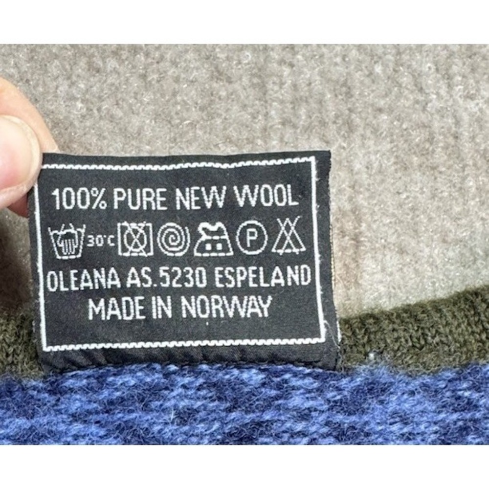 Oleana M Wool Sweater Nordic Outdoor Ski Aspen Chic Preppy Granola - Picture 5 of 8